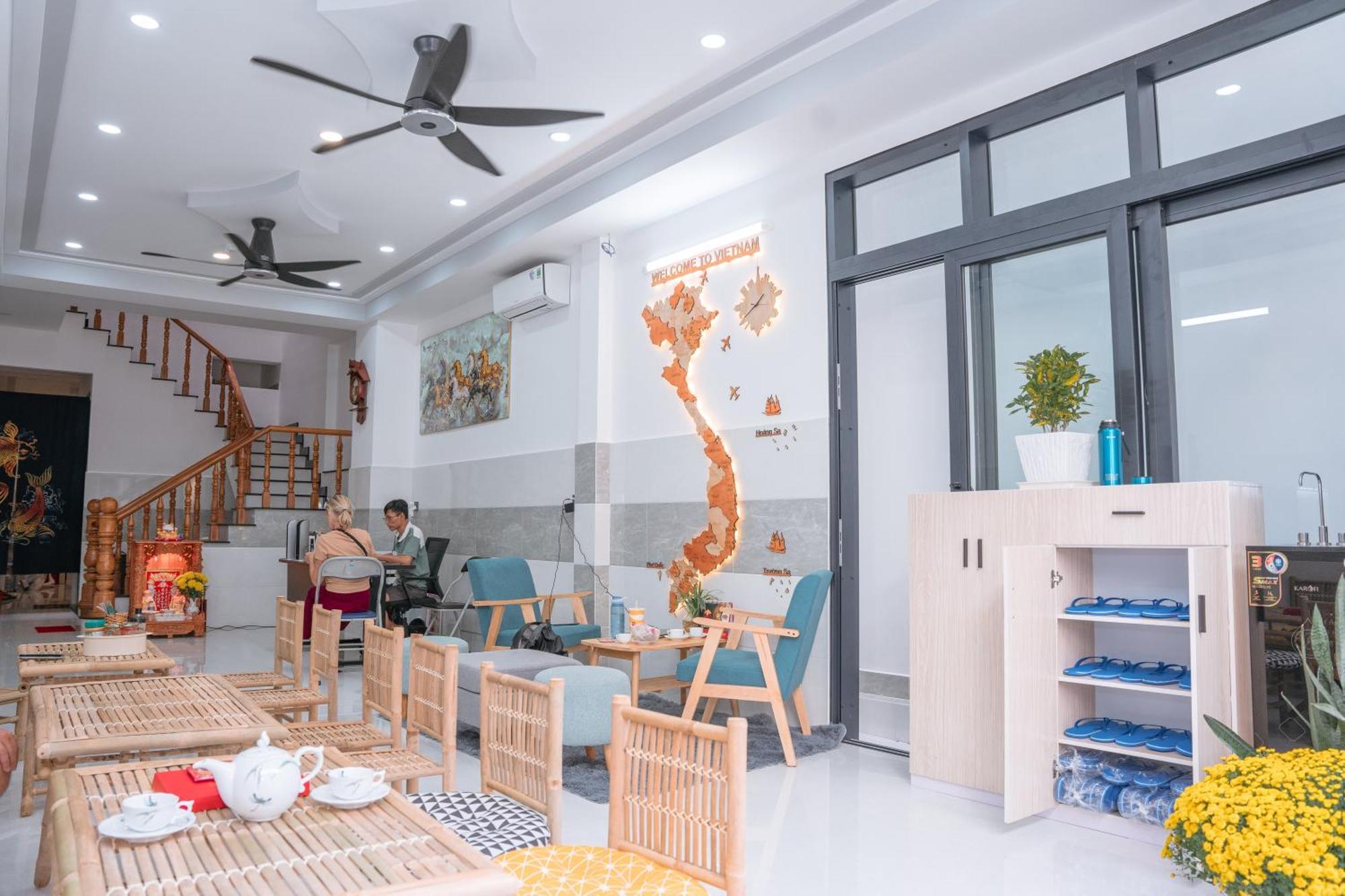 Aloha Saigon Premium Hostel By Local Travel Experts - Newly Opened, Less-Touristy Location, Spacious Rooms, Glass Shower Bathroom, Free Breakfast & Walking Tour Ho Şi Min Dış mekan fotoğraf