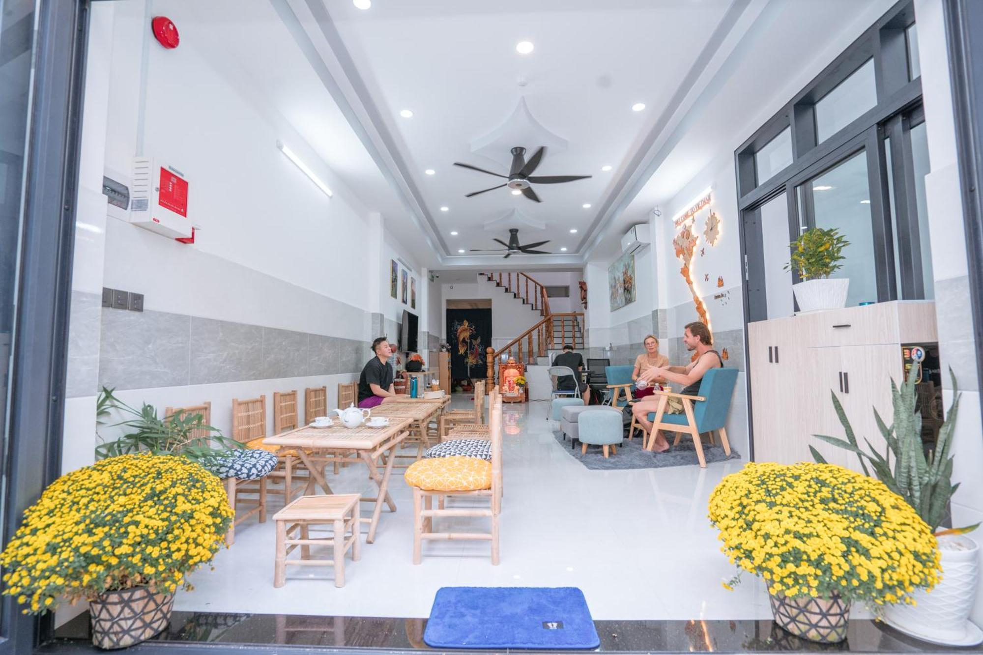 Aloha Saigon Premium Hostel By Local Travel Experts - Newly Opened, Less-Touristy Location, Spacious Rooms, Glass Shower Bathroom, Free Breakfast & Walking Tour Ho Şi Min Dış mekan fotoğraf