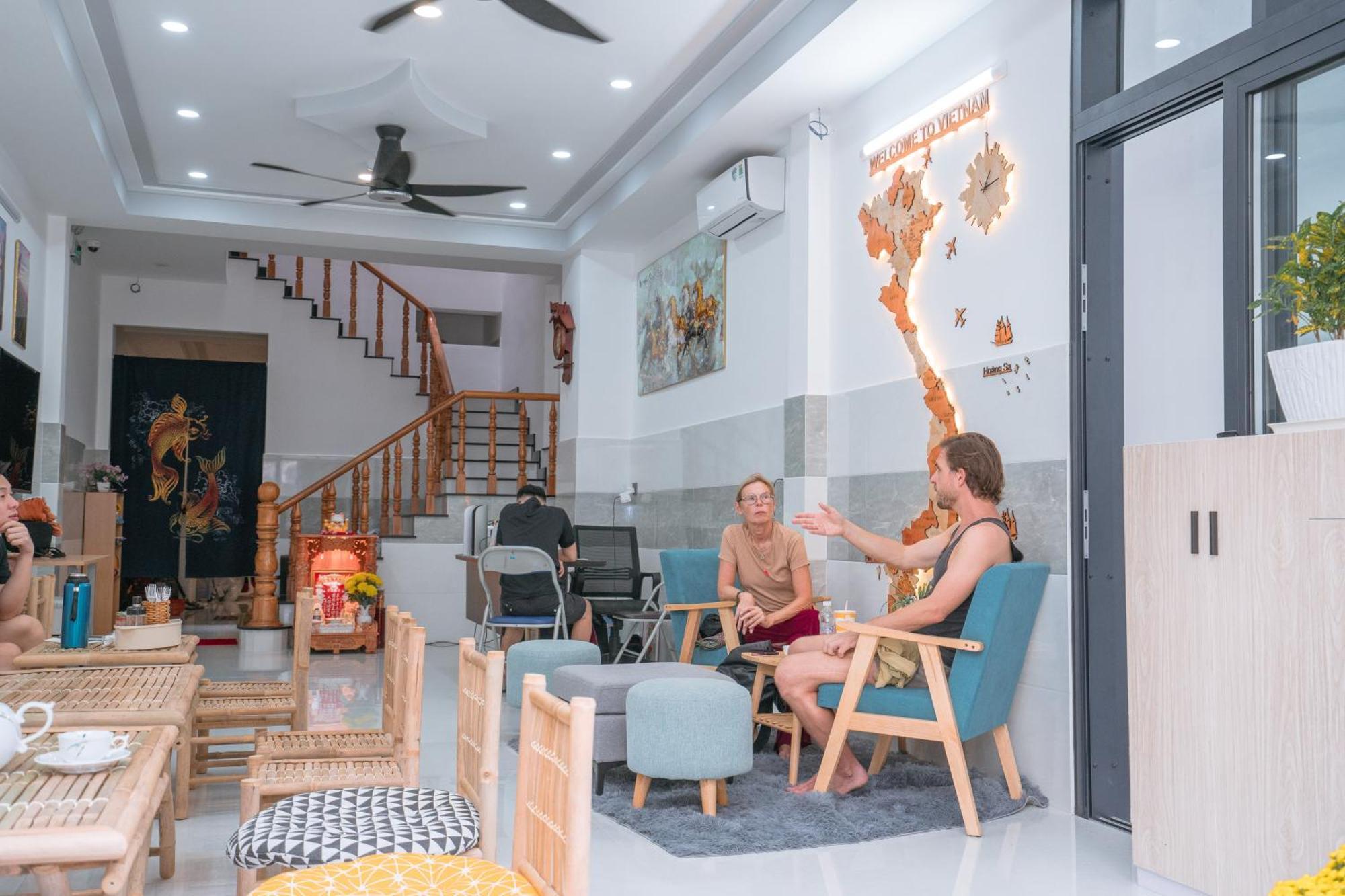 Aloha Saigon Premium Hostel By Local Travel Experts - Newly Opened, Less-Touristy Location, Spacious Rooms, Glass Shower Bathroom, Free Breakfast & Walking Tour Ho Şi Min Dış mekan fotoğraf