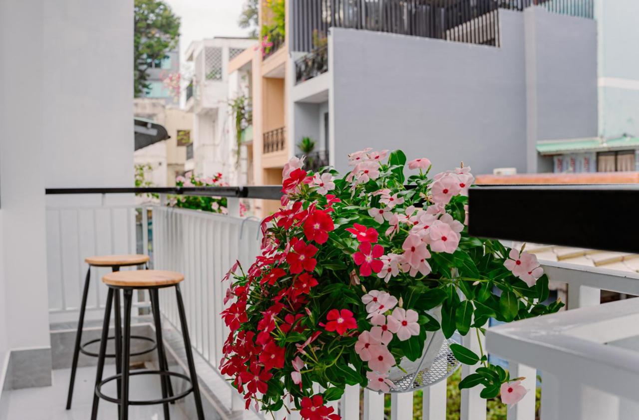 Aloha Saigon Premium Hostel By Local Travel Experts - Newly Opened, Less-Touristy Location, Spacious Rooms, Glass Shower Bathroom, Free Breakfast & Walking Tour Ho Şi Min Dış mekan fotoğraf